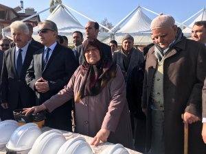 Hayırsever çiftten eğitime destek