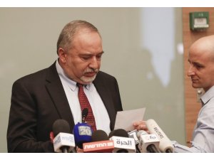 Liberman'dan erken seçim açıklaması