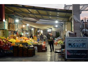 Nahçıvan'dan günlük alışveriş için İran'a geçiyorlar