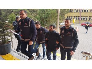 Yasadışı sigara ticareti yapan şüpheli adliyede