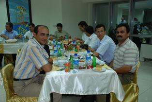 Hançerli işçi personel ile iftarda buluştu