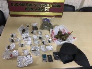 Aracıyla uyuşturucu ticareti yapan şahıs yakalandı