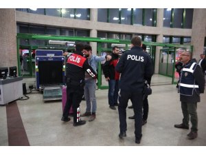 Kocaeli’de aranan 15 şahıs uygulamada yakalandı