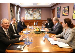 Macaristan Dışişleri ve Dış Ticaret Bakanı Szijjarto Kosova'da