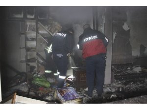 Karaman’da tek katlı ev çıkan yangın korkuttu
