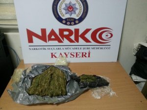 Kayseri’de 2 buçuk kilo esrar ele geçirildi