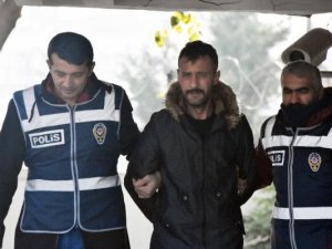 Arkadaşını öldürüp, cesediyle birlikte 20 kilometre yol gitmiş