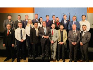 Almanya'da 4 Türk'e "Kahramanlık Madalyası" verildi