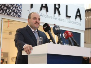 Bakan Varank: "Yerli ve yabancı araştırmacılara çok güzel teşvikler sunacağız"