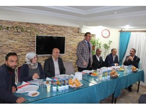 Ak Parti teşkilatı ile aday adayları tanışma toplantısı