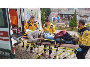 Yük treni yayaya çarptı: 1 yaralı