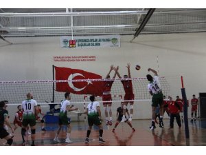 TVF Erkekler 1. Lig: Solhanspor: 3 - Sungurlu Bld: 0