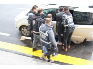 Kars’ta hırszlık yaptılar, Erzurum’da yakalandılar