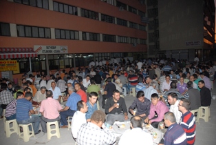 Motorcular iftar yemeğinde buluştu!