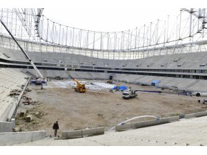 Adana Şehir Stadı inşaatı sürüyor