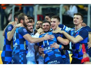 Voleybol: Efeler Ligi