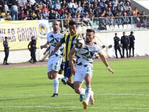 TFF 2. Lig'de ilk yarı heyecanı tamamlandı