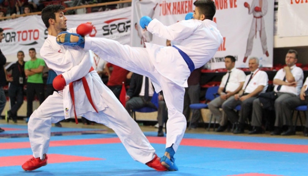 21 Yaş Altı Türkiye Karate Şampiyonasında Konyalı sporculardan dereceler
