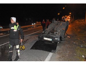 Zonguldak'ta otomobil devrildi: 4 yaralı