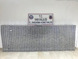 Van’da 12 bin 990 paket kaçak sigara ele geçirildi