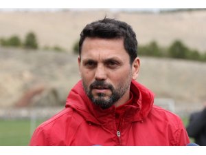 Erol Bulut: "Başkaları beğenmiyor diye taktiğimi değiştirmeyeceğim"