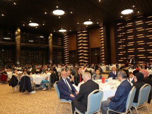 Büyükşehir’den kimsesiz çocuklara Mevlid programı