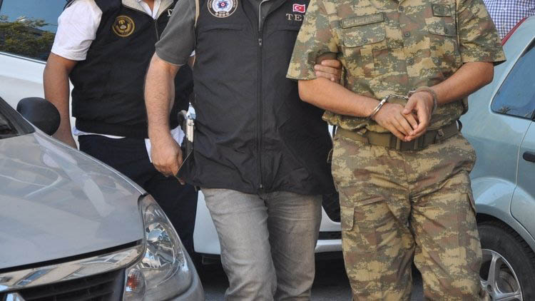 Konya merkezli 13 ilde FETÖ/PDY operasyonu