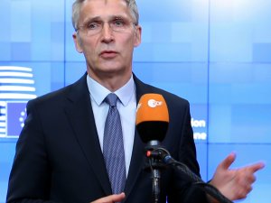 "Avrupa savunma girişimleri NATO'ya alternatif olmamalı"