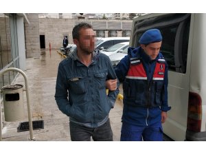 Karısına şiddet uygulayan koca tutuklandı