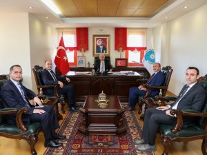 Bostancı’dan Rektör Kar’a ziyaret