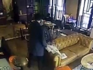 Yazarın son kitabının notlarının bulunduğu çantayı çaldılar