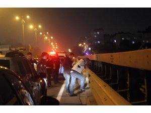 Viyadük’te intihar girişimi trafiği alt üst etti