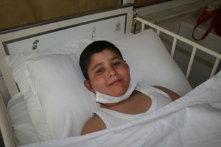 13 yaşında kanseri 2 defa yendi