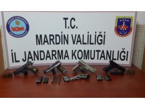 3 ilde silah kaçakçılığı operasyonu: 5 gözaltı