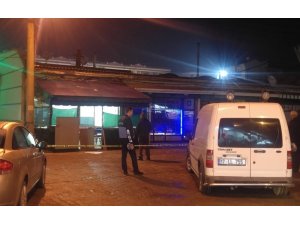 Pompalı tüfek kahvehaneyi bastı, bir kişiyi öldürdü