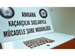 Tarihi eser kaçakçısı 2 kişi kıskıvrak yakalandı
