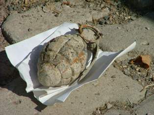 İlköğretimde bomba eğitimi