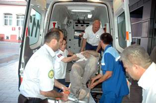 Otomobil takla attı: 4 yaralı