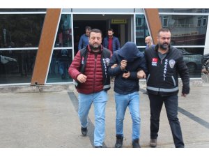 Para taşıyan aracı gasp etmeye çalışan çeteye operasyon: 5 gözaltı