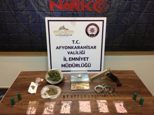 Sokak satıcılarına yönelik uyuşturucu madde operasyonu
