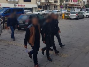Kuşadası’nda 4 ayrı hırsızlık olayının 2 faili tutuklandı
