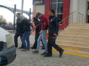 Çaldılar, sattılar, yakalandılar