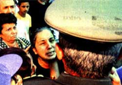 İlk kez bir Şehit annesi hesap soruyor