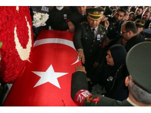 Şehit Piyade Teğmen Sevim son yolculuğuna uğurlandı