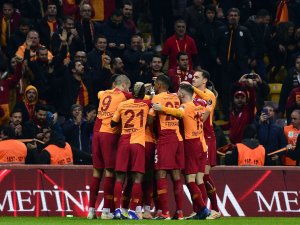 Galatasaray milli maç sonrası yine yenilmedi