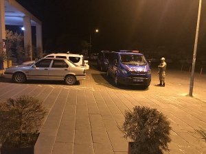 Düğün yolunda kaza: 1 ölü, 2 yaralı