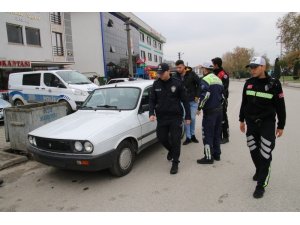 Polisten şok uygulama
