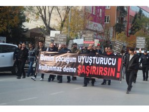 "Uyuşturucuya hayır" yürüyüşü
