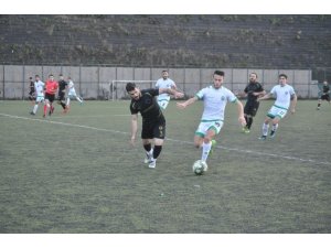 Lider Gelikspor, Muslu Belediyespor’a 2-1 mağlup oldu