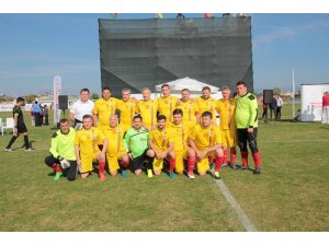 Parlamenter Futbol Turnuvası şampiyonu Romanya